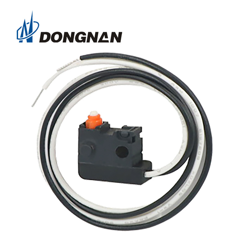 WS6系列微動(dòng)開關(guān)帶線 汽車后尾門/中控鎖/尾門電吸鎖防水微動(dòng)開關(guān)